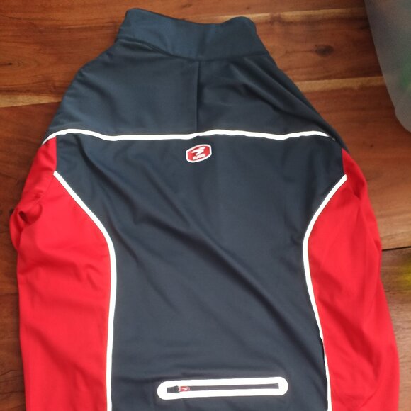Sugoi Cycling Jacket - Size M - Picture 2 of 5